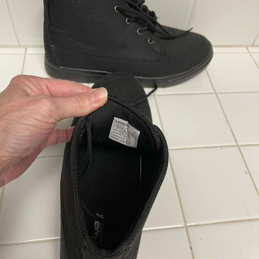 SR Max 6800  slip resistant shoes